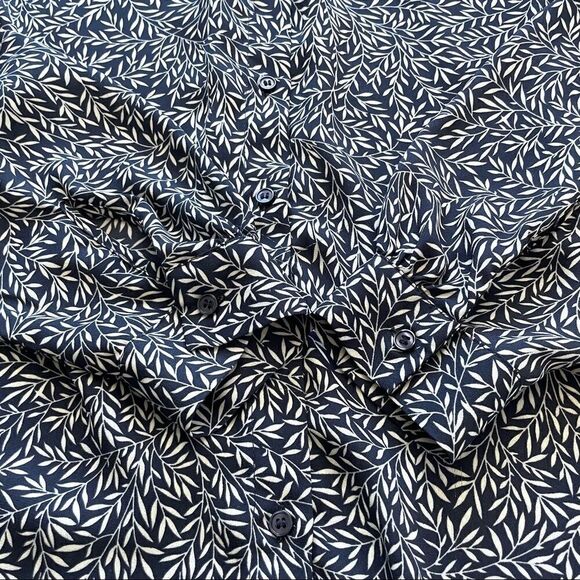 Morris & Co. x  H&M Leaf Pattern Blue Blouse, Size 12 - Picture 5 of 7
